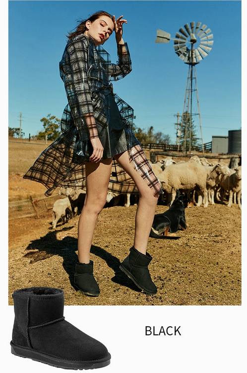 UGG Classic women's MINI Boots OB017