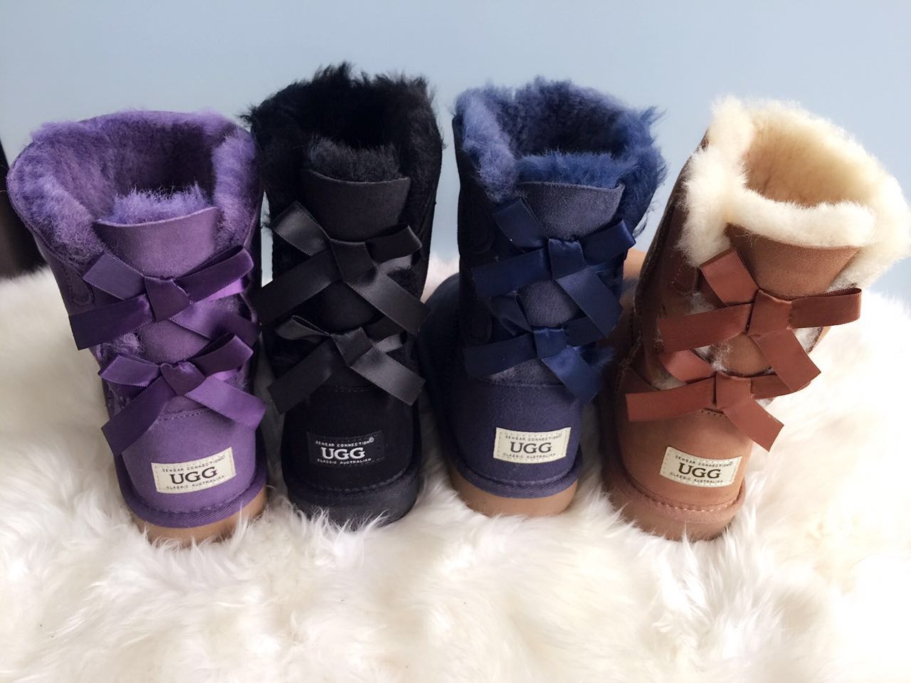 UGG Women's Classic Bailey Bow Boots OB083