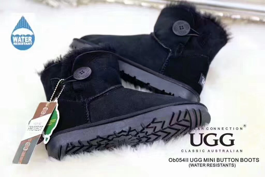 UGG Classic MINI Button Boots OB054